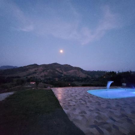 Aromas Da Terra Villa Gonçalves Buitenkant foto